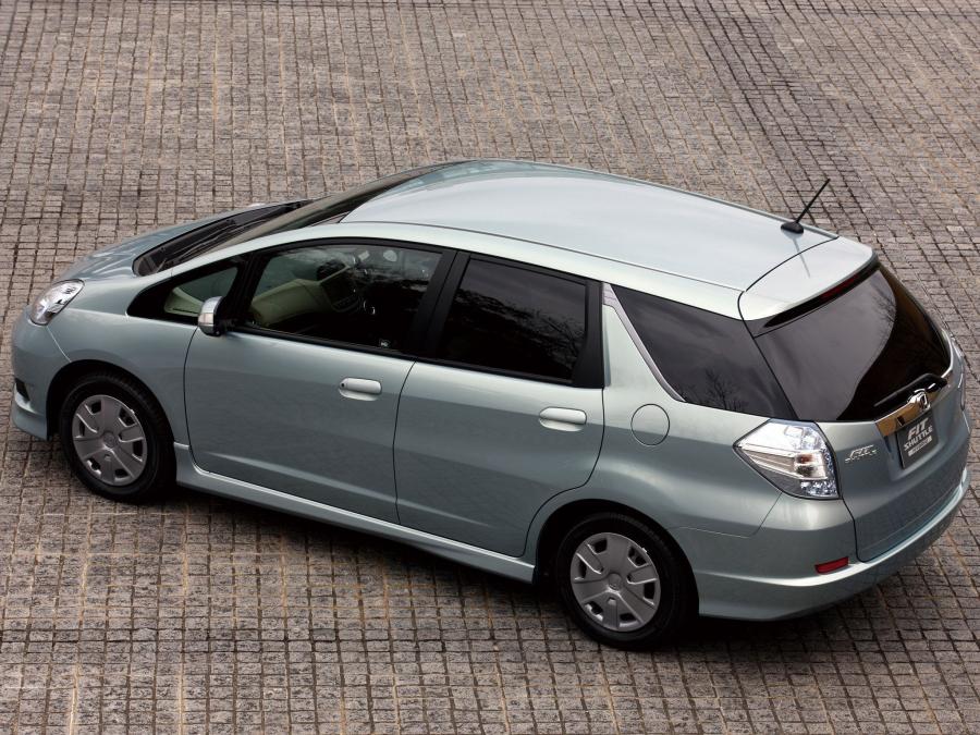 Honda Fit Shuttle Hybrid 2011 года  (фото 6 из 10)